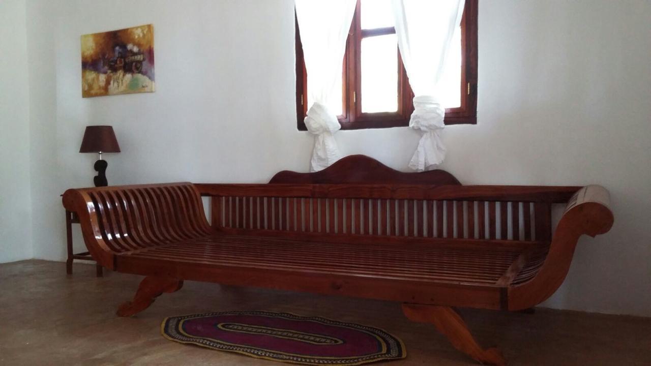 Emma Bay Beach House Michamvi Екстериор снимка