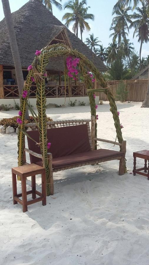 Emma Bay Beach House Michamvi Екстериор снимка