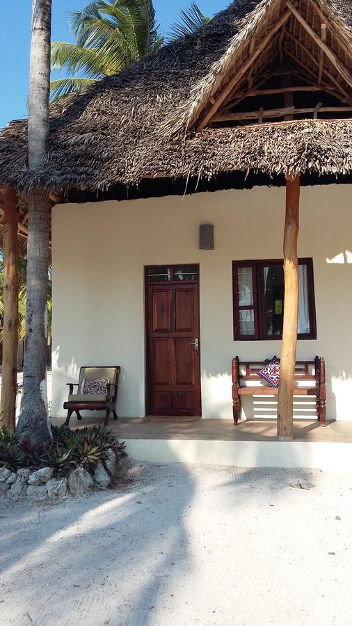 Emma Bay Beach House Michamvi Екстериор снимка